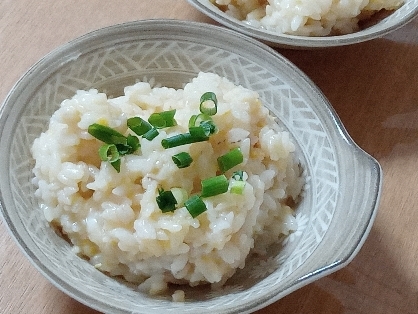 水炊きの残りが少なくてごはんがほとんど吸ってしまいましたが、おいしかったです♪