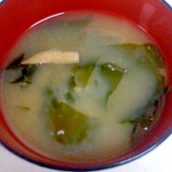 塩蔵わかめと油あげの味噌汁 レシピ 作り方 By ジョンとポーク 楽天レシピ 塩蔵わかめと油あげの味噌汁 レシピ 作り方 By ジョンとポーク 楽天レシピ