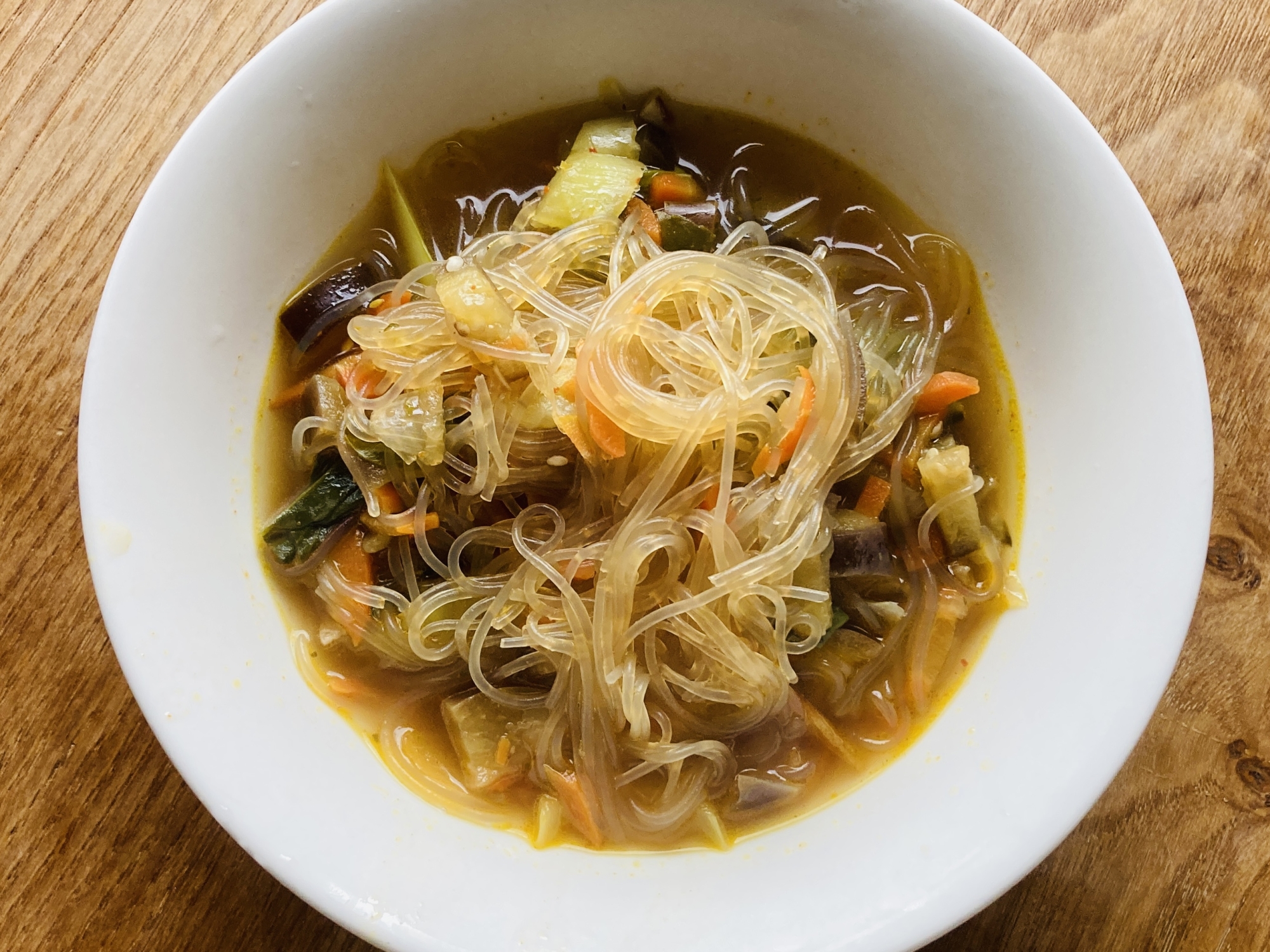 トムヤムクン春雨スープ