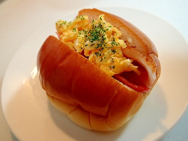 879c84da6e17805fdc1ee592c7be75