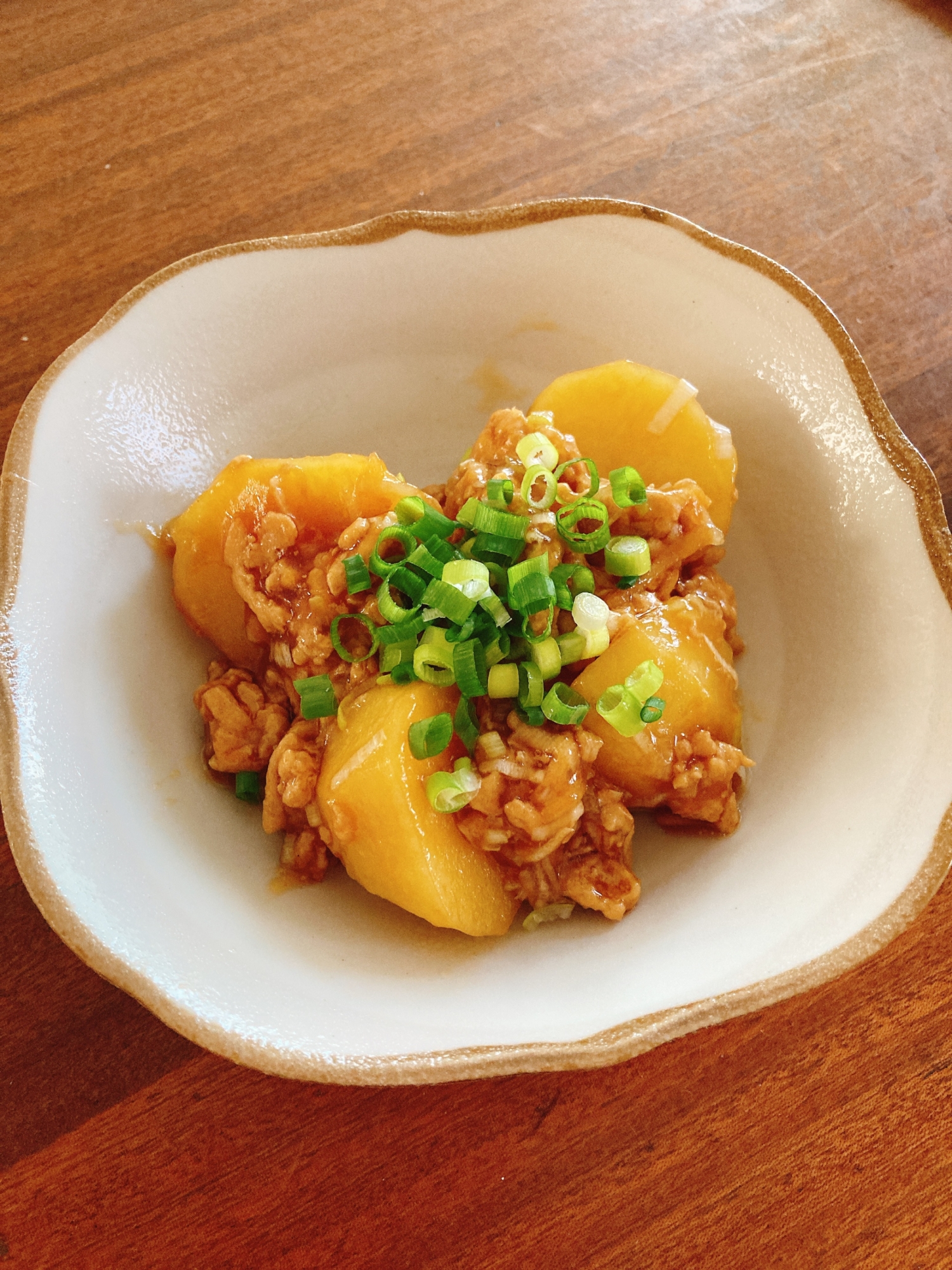 鶏ひき肉でヘルシー♪じゃがいものそぼろ煮♪