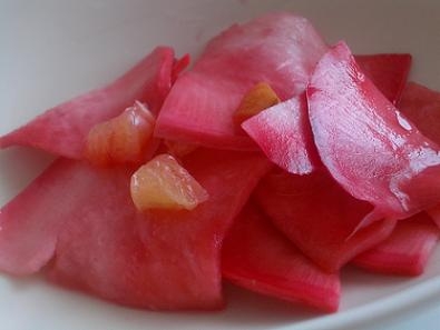 赤カブの甘酢漬け