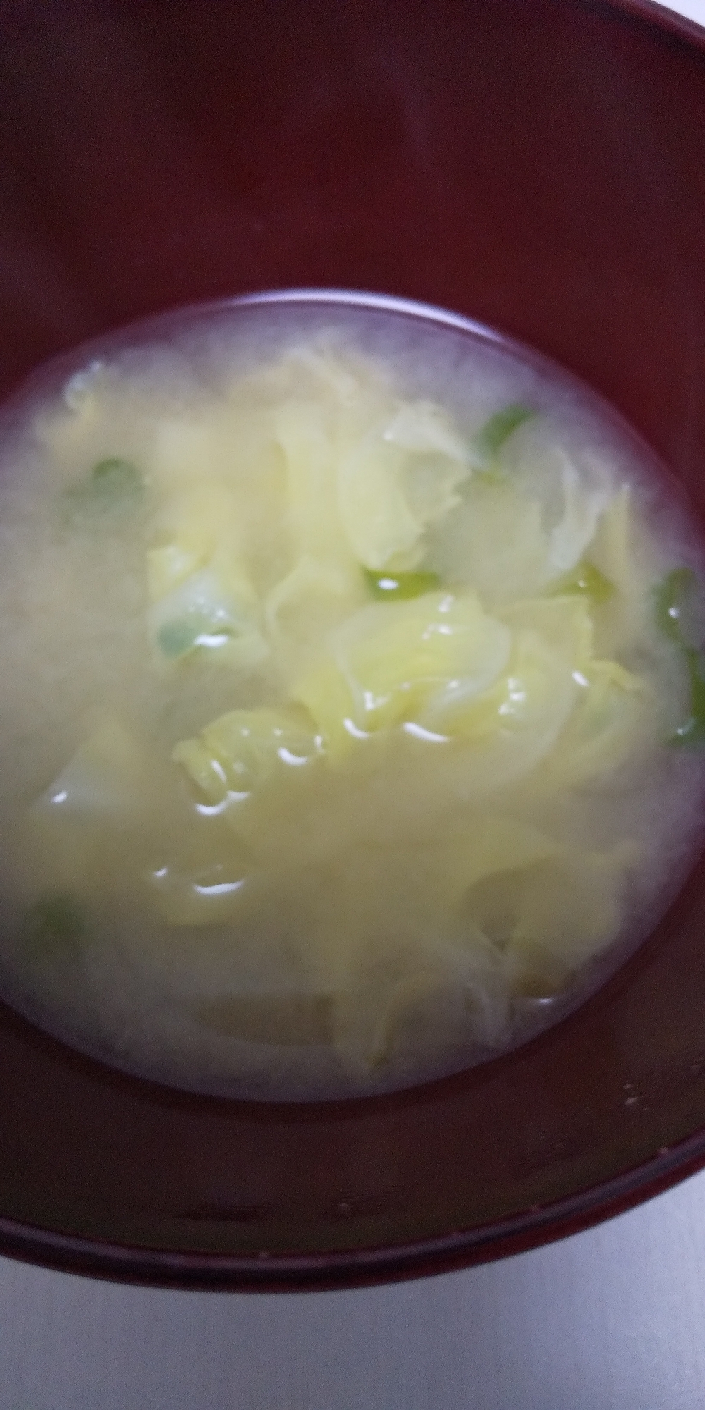 春キャベツと小葱のお味噌汁