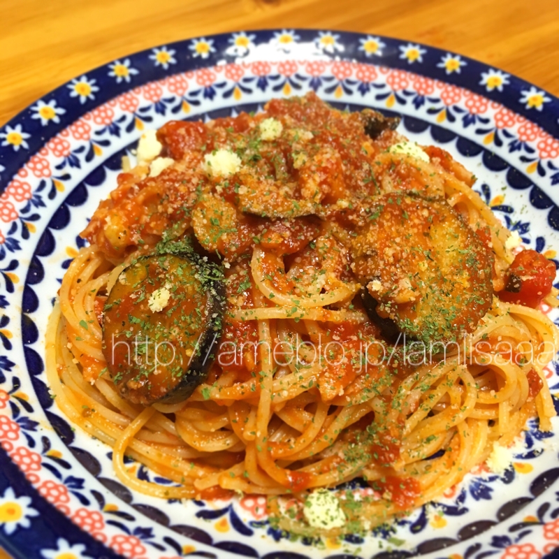 簡単にお店の味★ベーコンと茄子のトマトパスタ