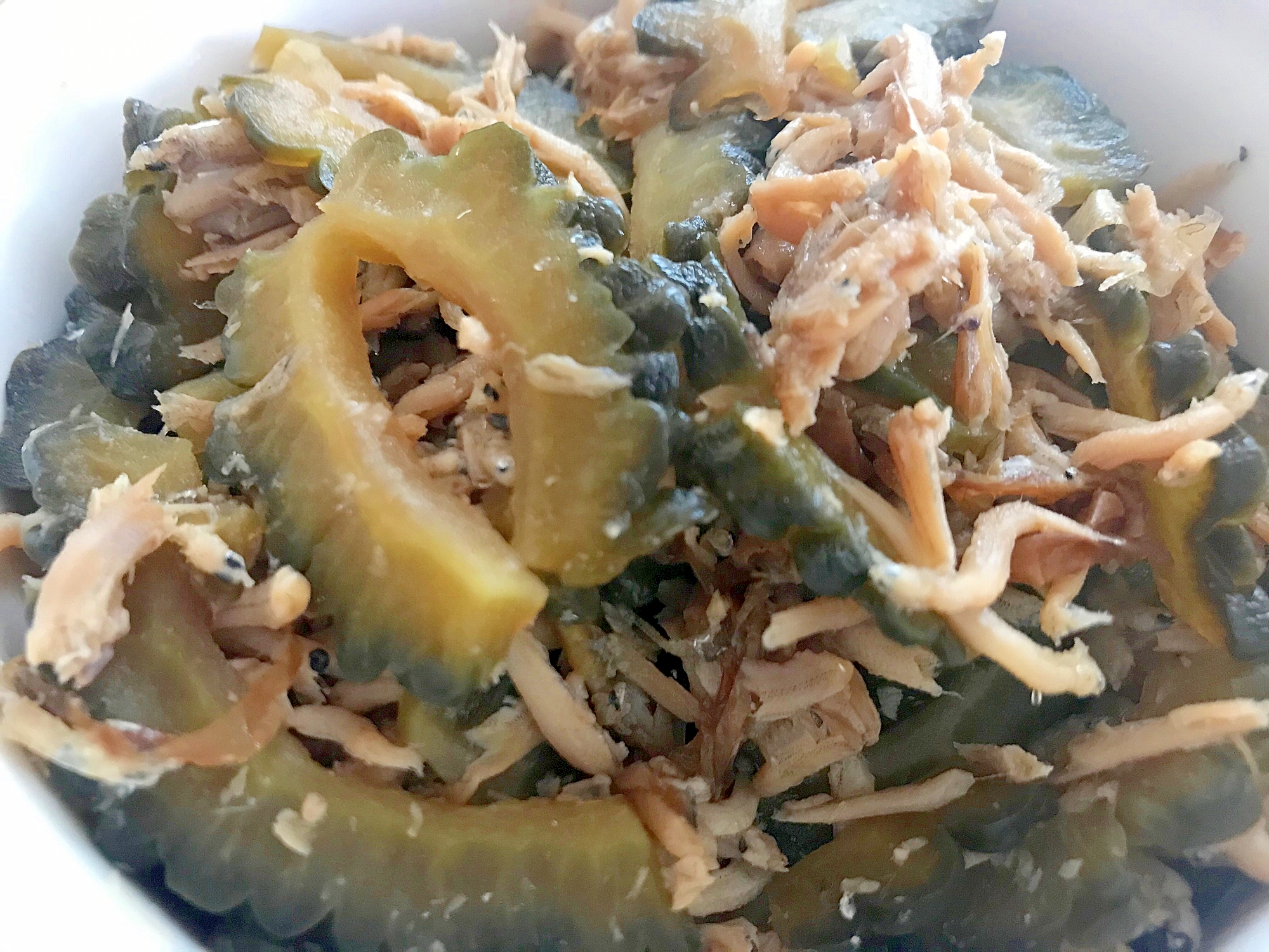 ゴーヤ嫌いの方でも食べやすい ゴーヤとしらすの佃煮 レシピ 作り方 By ゆずジャムおばさん 楽天レシピ