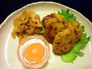 鶏つくねの照り焼き 卵黄をからめて レシピ 作り方 By ママきゅみっきー 楽天レシピ