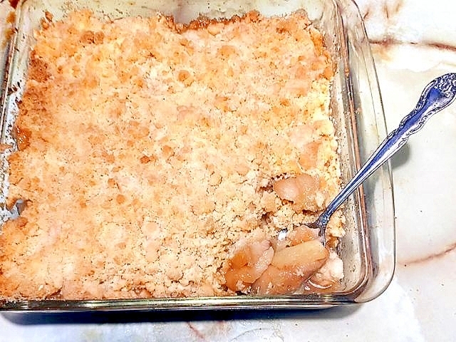 アップル&サイダー&レーズンのクランブルケーキ♪