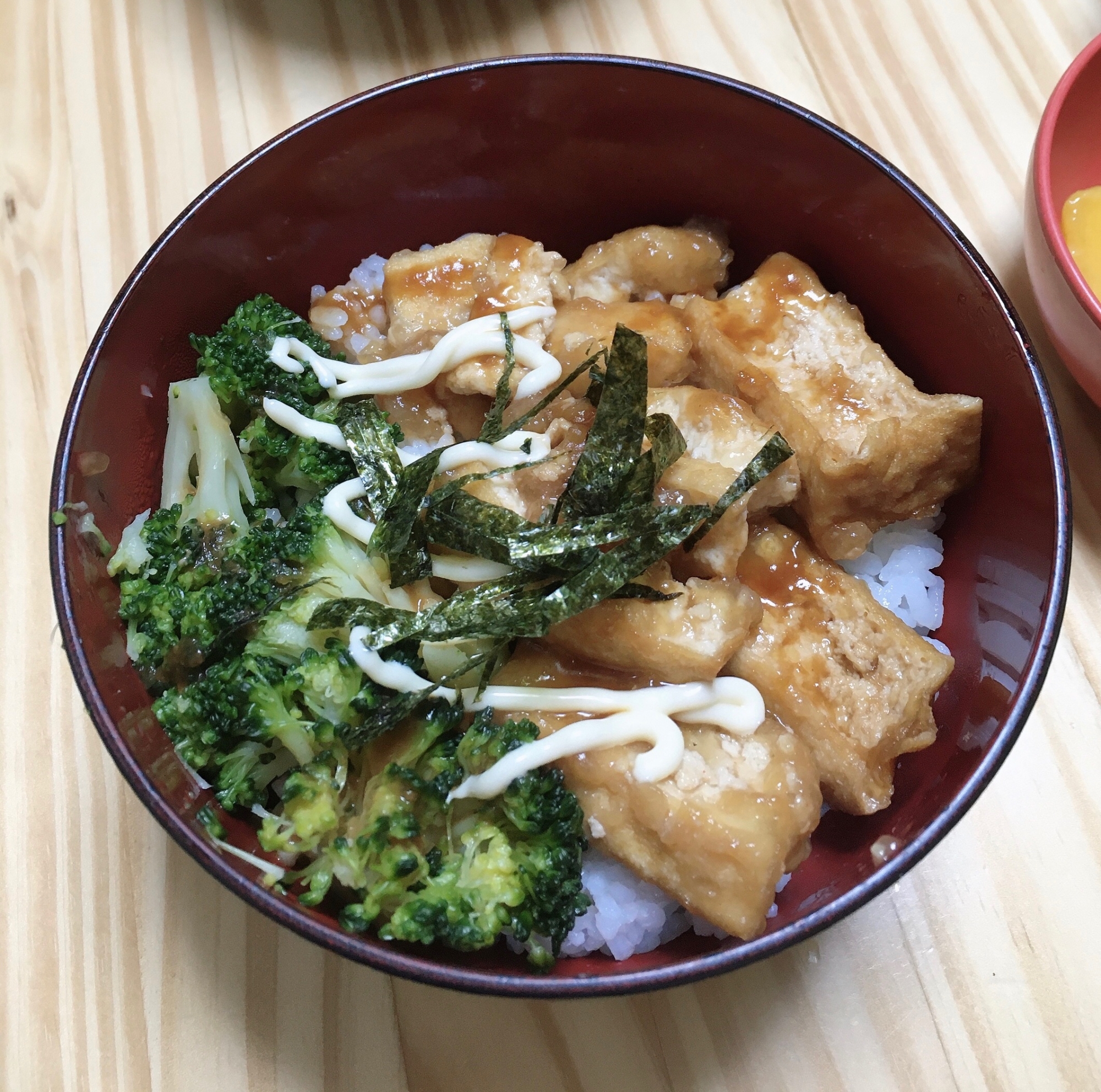 厚揚げの焼肉タレ炒め丼