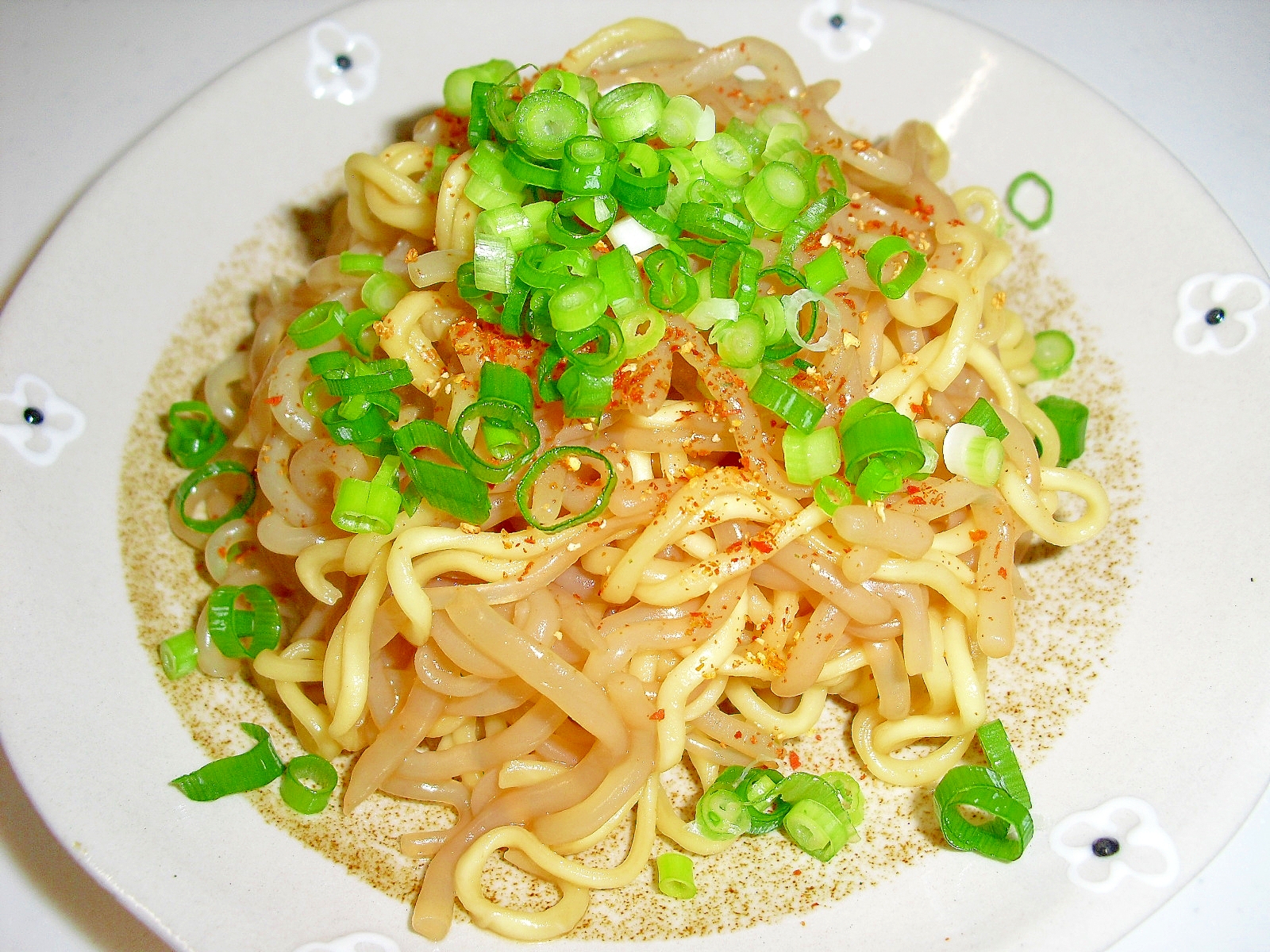 ピリ辛♪我が家の“しらたき入り焼きラーメン”