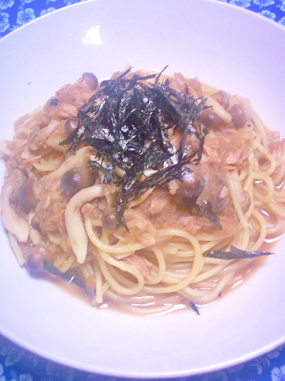 しめじ、シーチキン、大根おろしのパスタ