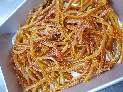 スゴく美味しい( ≧∀≦)ノ
大量に作りました。
お友達と皆で食べる予定です。
今から、チョコをコーティングします。