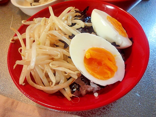 お鍋一つで出来る！エスニックのり玉丼♪