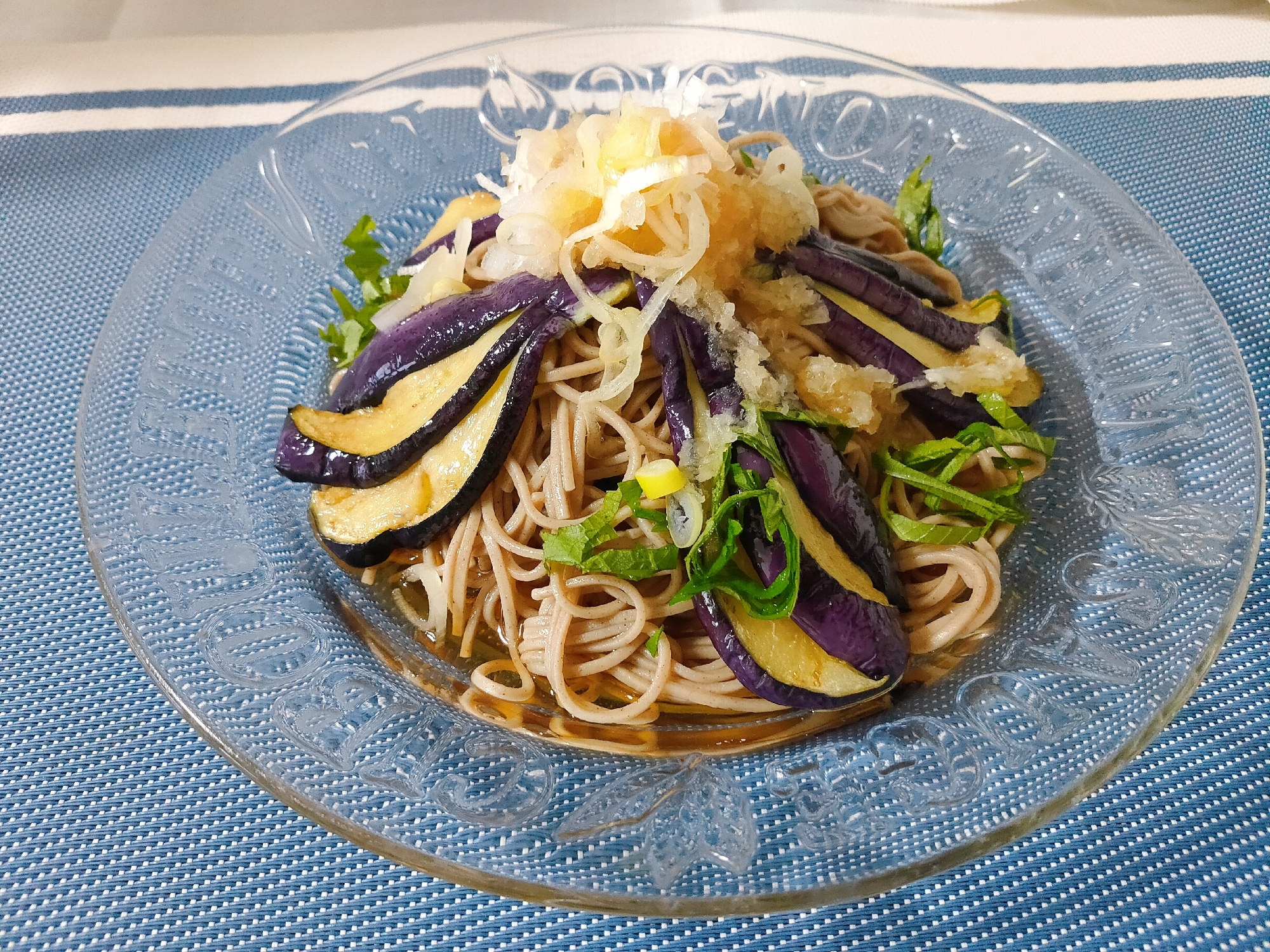 揚げナスのさっぱり蕎麦