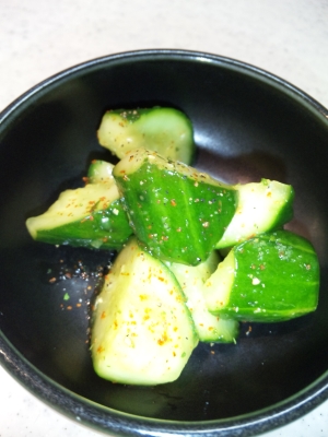 胡瓜の浅漬オリーブオイル風味
