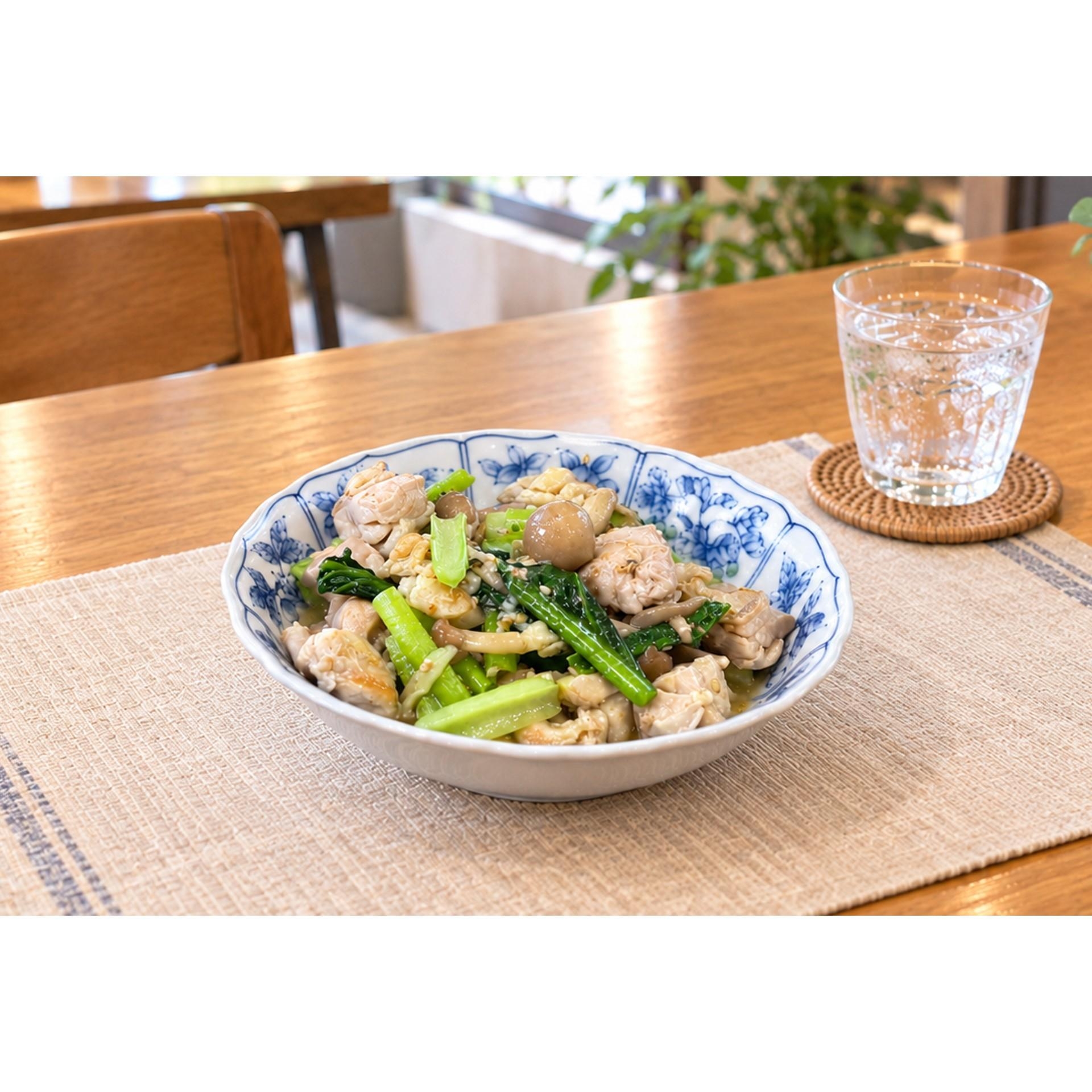 鶏もも肉としめじの塩レモン炒め★動画あり★
