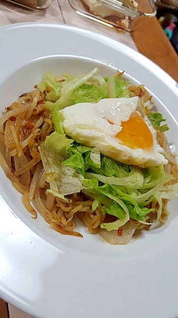 手早くエスニック☆スイートチリ焼きそば