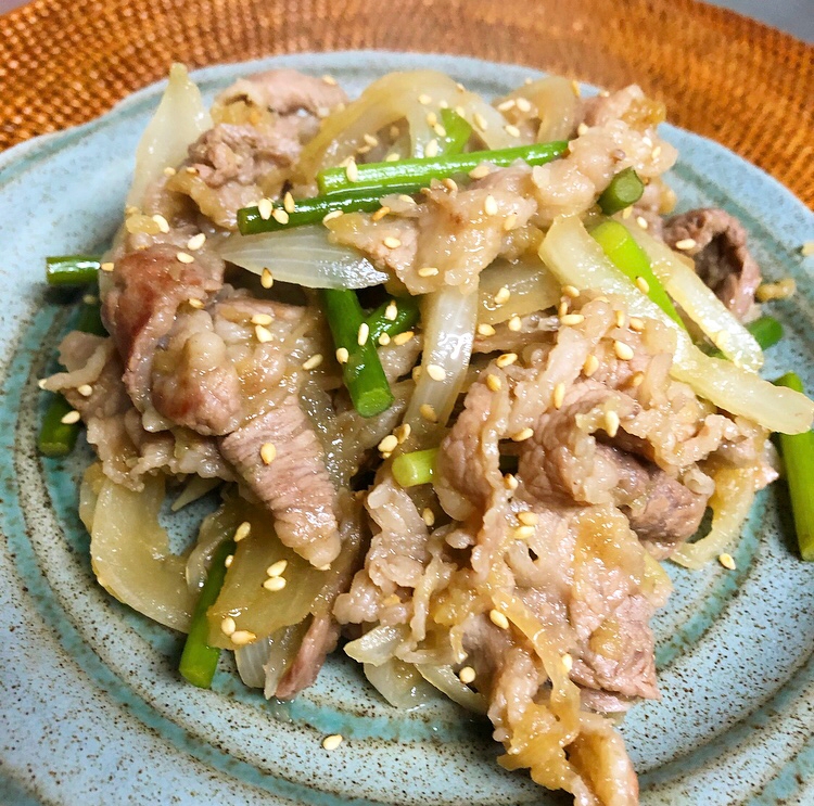 牛肉とニンニクの芽のスタミナ炒め