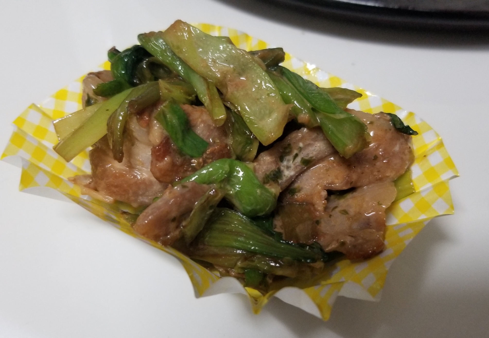 お弁当用★小松菜と豚バラの青海苔マヨポン炒め！
