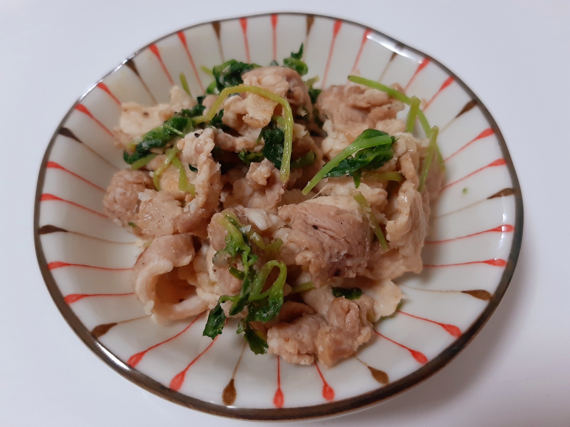 豚こまと豆苗の中華炒め