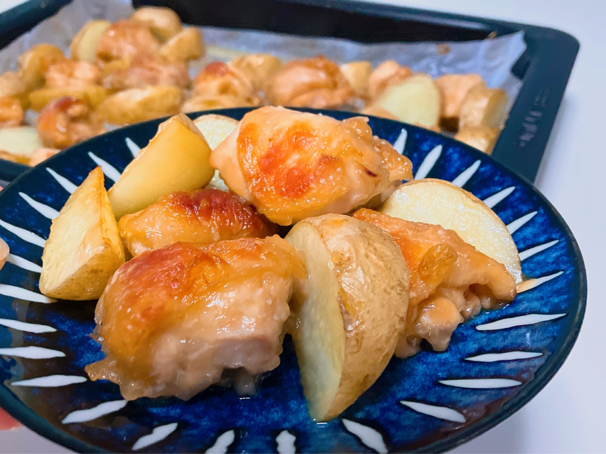 鶏モモ肉とジャガイモのオーブン焼き
