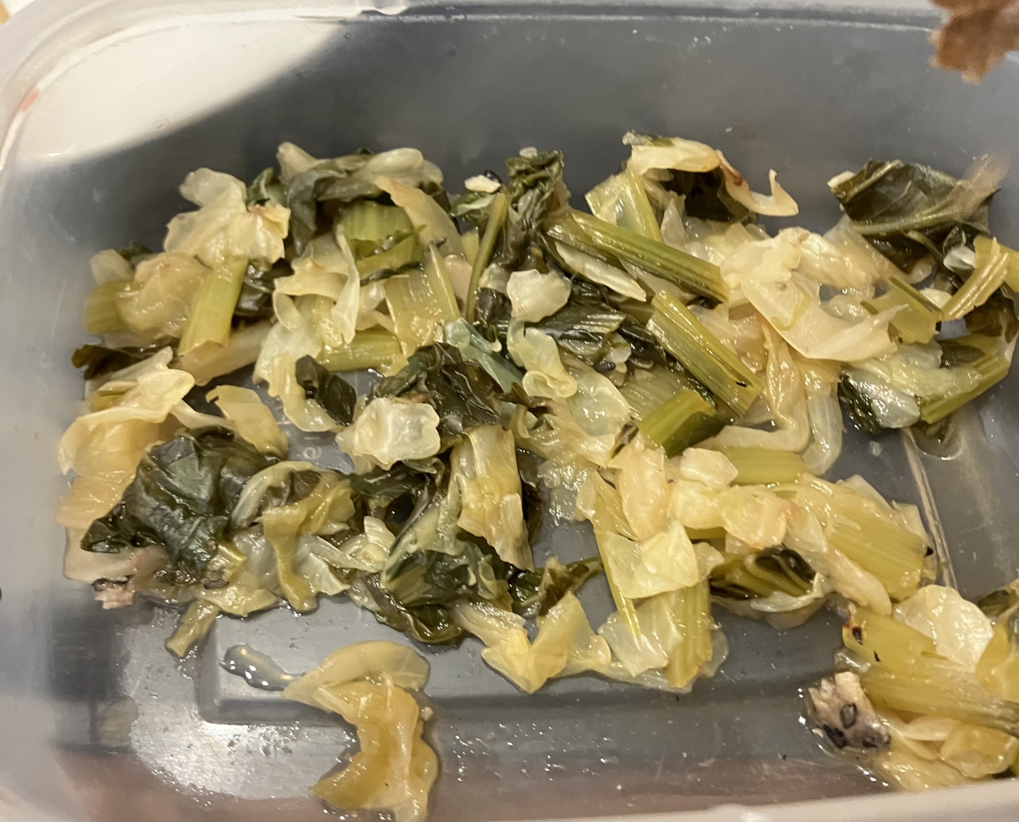 キャベツとほうれん草の生姜炒め