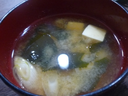 momoちゃん～今日は暑いね～＾＾
布団、干したらフカフカ～♪
豆腐のお味噌汁は子供が１番好きな具で～す♪