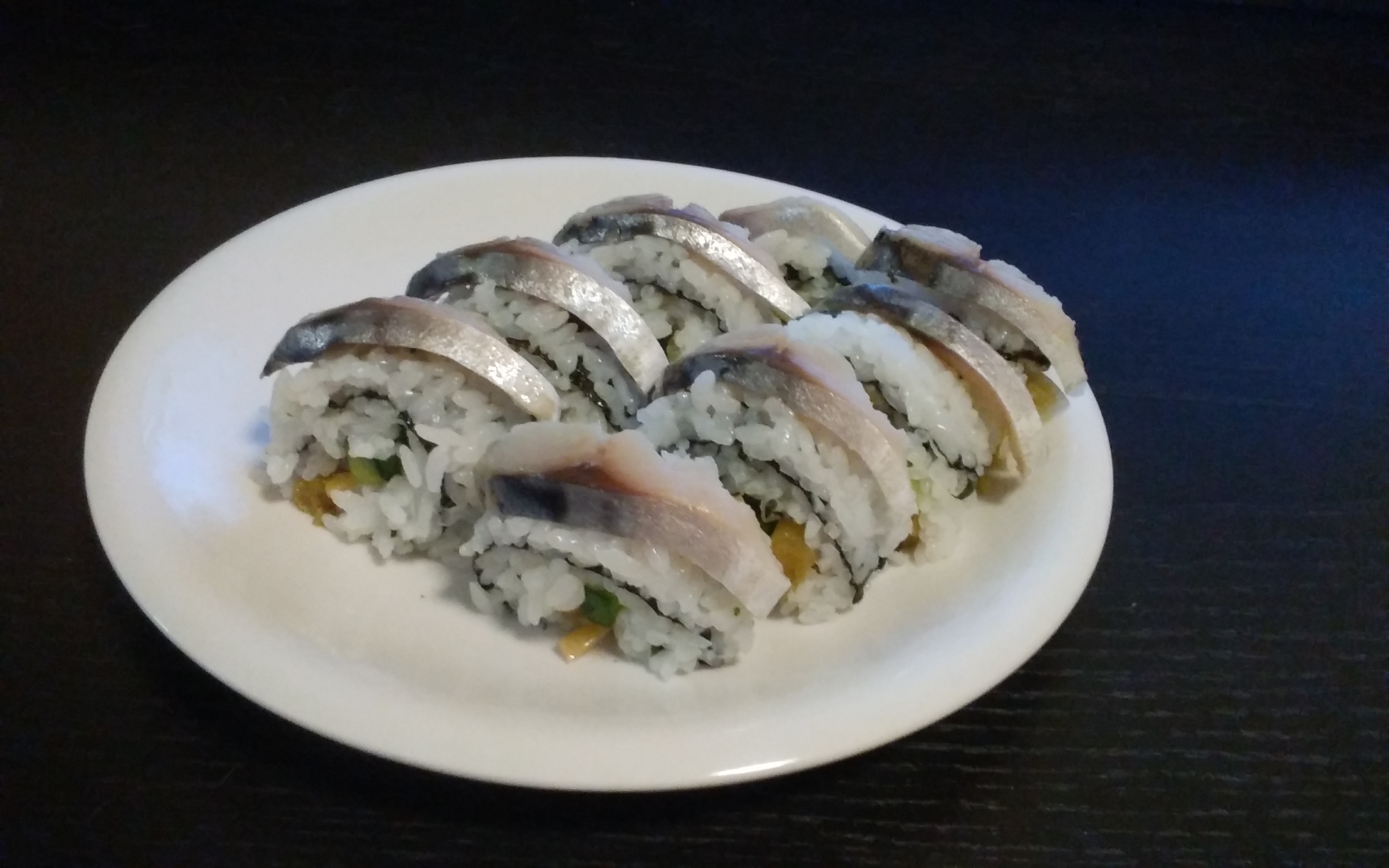 たくあんがアクセント！サバ寿司