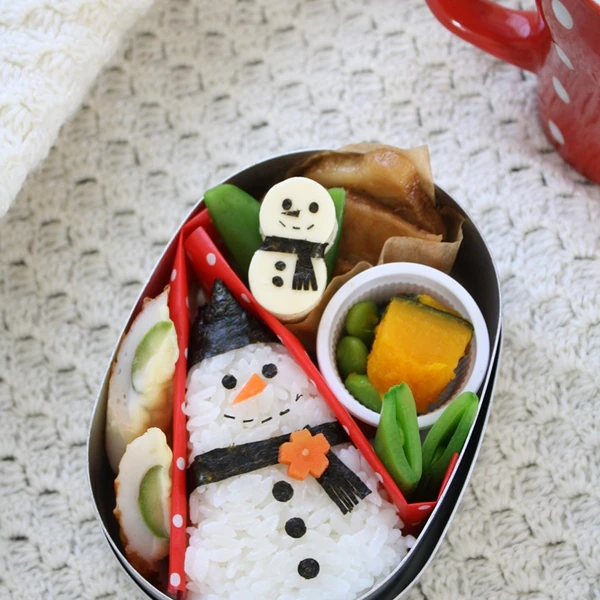 簡単かわいいキャラ弁 三角スノーマンおにぎり レシピ 作り方 By Asami Obento 楽天レシピ 簡単かわいいキャラ弁 三角スノーマンおにぎり レシピ 作り方 By Asami Obento 楽天レシピ
