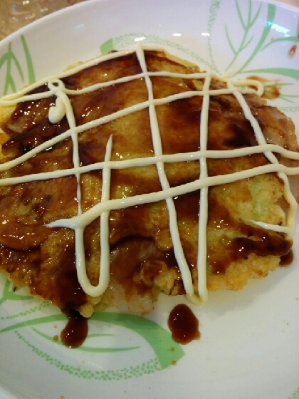 お好み焼き粉なしでできるのがよいですね！シンプルで簡単に美味しくできました。ありがとうございました。