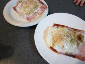 シリコンスチーマー 超簡単レンジでベーコンエッグ レシピ 作り方 By Mimiyochi 楽天レシピ シリコンスチーマー 超簡単レンジでベーコンエッグ レシピ 作り方 By Mimiyochi 楽天レシピ