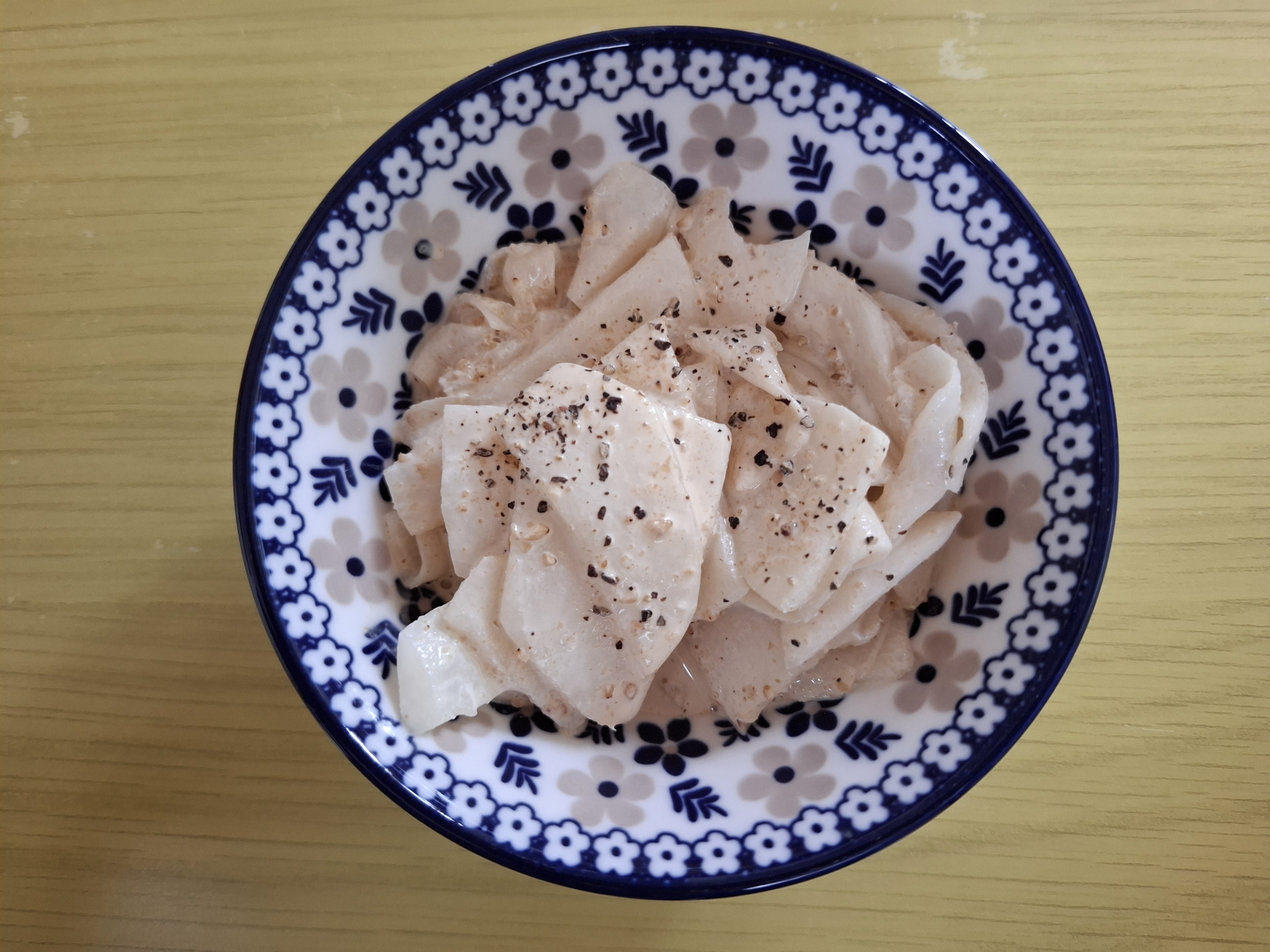 かぶのごまマヨサラダ