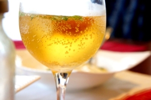 大葉香る、スイカのブランデーハイボール