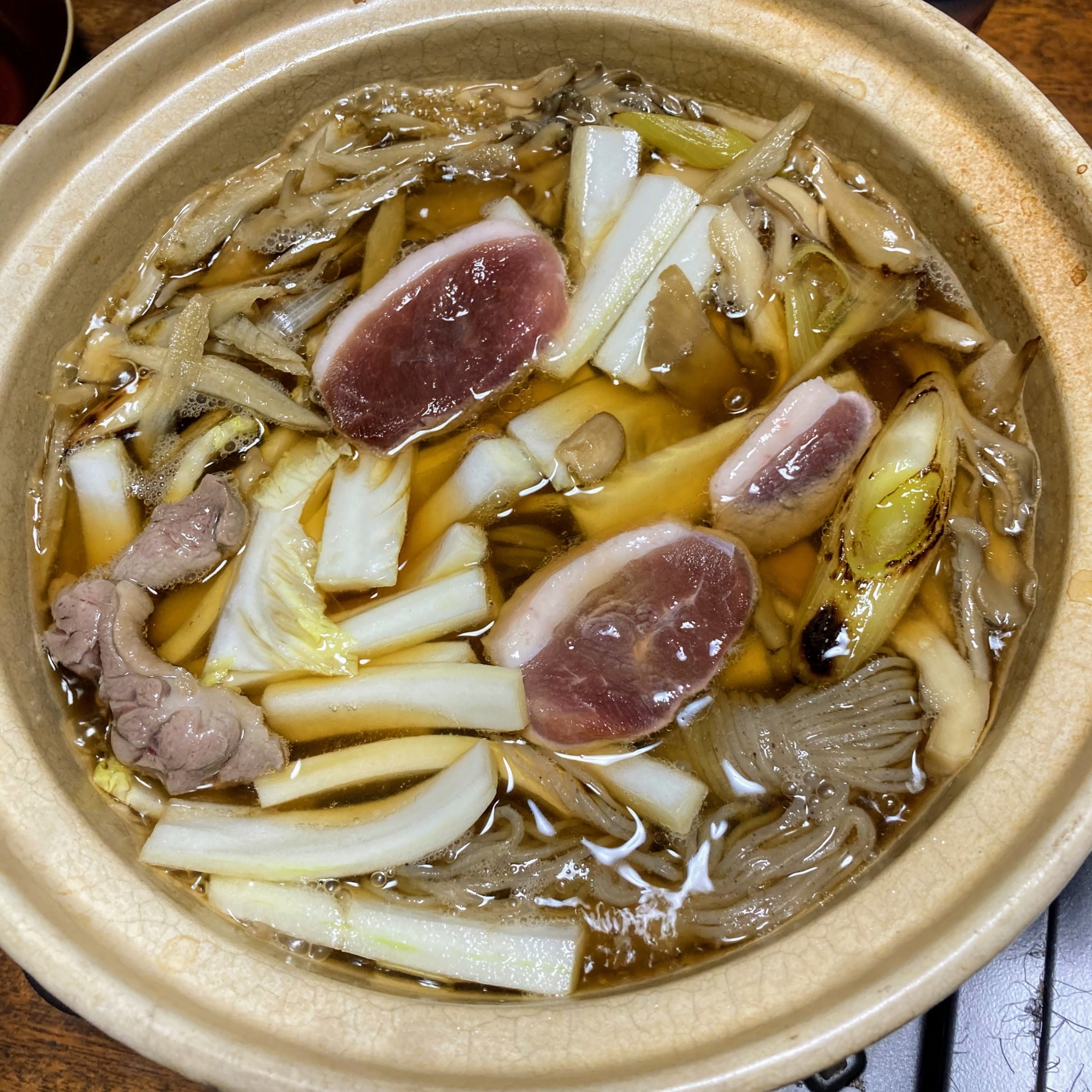 焼きネギとゴボウの鴨鍋