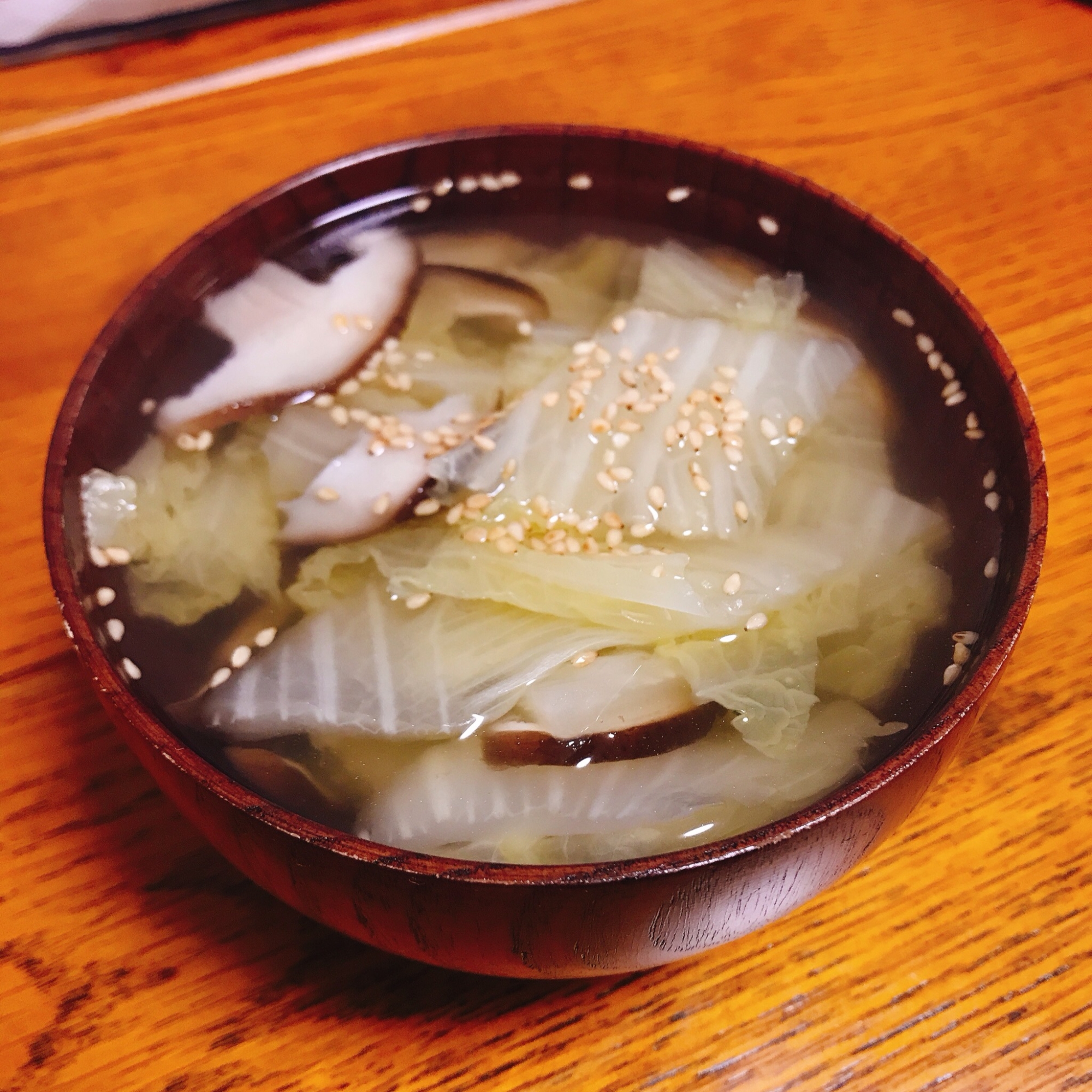 たっぷり白菜の中華スープ