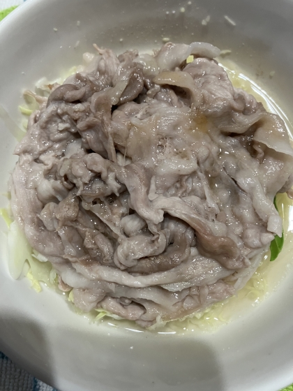 千切りキャベツの☆お一人レンジ蒸ししゃぶ