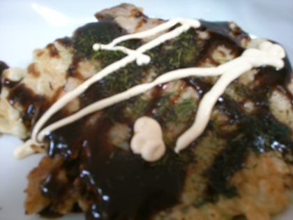 お肉を先に焼いておくと、カリカリだし、火の通りも安心ですね。お好み焼き粉を買わなくても作りたいときにできるのが嬉しいです☆　ごちそうさまでした(^o^)