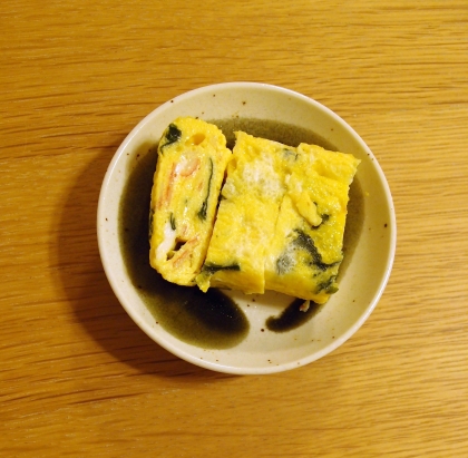 カニかま＆わかめの生塩糀卵焼き