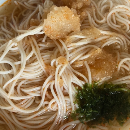 あおさ入りぶっかけラー油そうめん