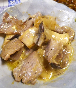 豚肩ロースエリンギのマヨ生姜焼き