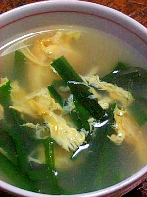 簡単中華　ニラ玉スープ