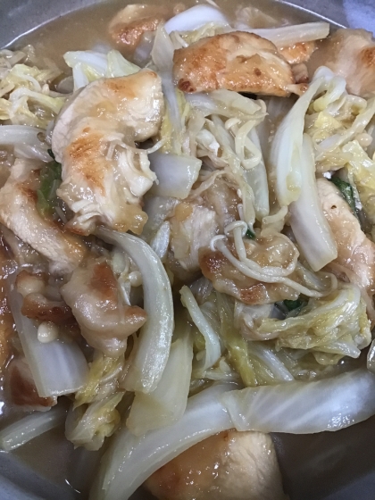 白菜と鶏肉としめじの中華風蒸し煮