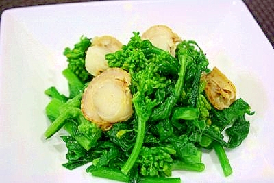 春の香り 菜の花のペペロンチーノ風炒め物 レシピ 作り方 By りんごのエプロン 楽天レシピ