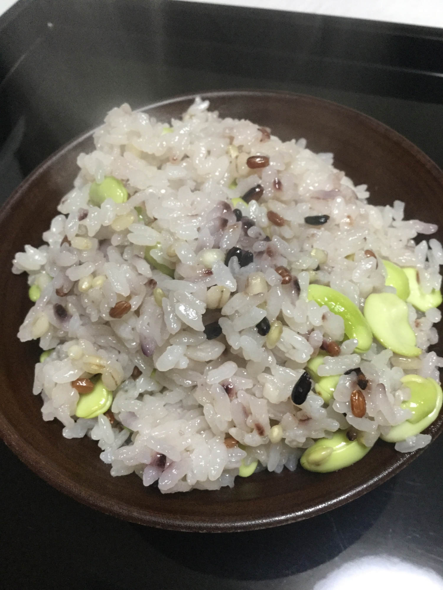 醤油麹で枝豆の炊き込みご飯