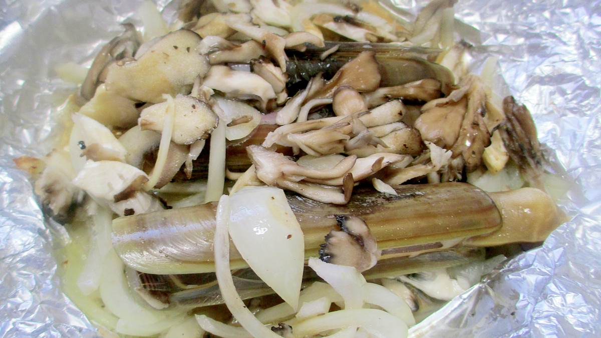 旬の珍味 マテ貝のバターホイル焼き レシピ 作り方 By たけちゃ む 楽天レシピ 旬の珍味 マテ貝のバターホイル焼き レシピ 作り方 By たけちゃ む 楽天レシピ