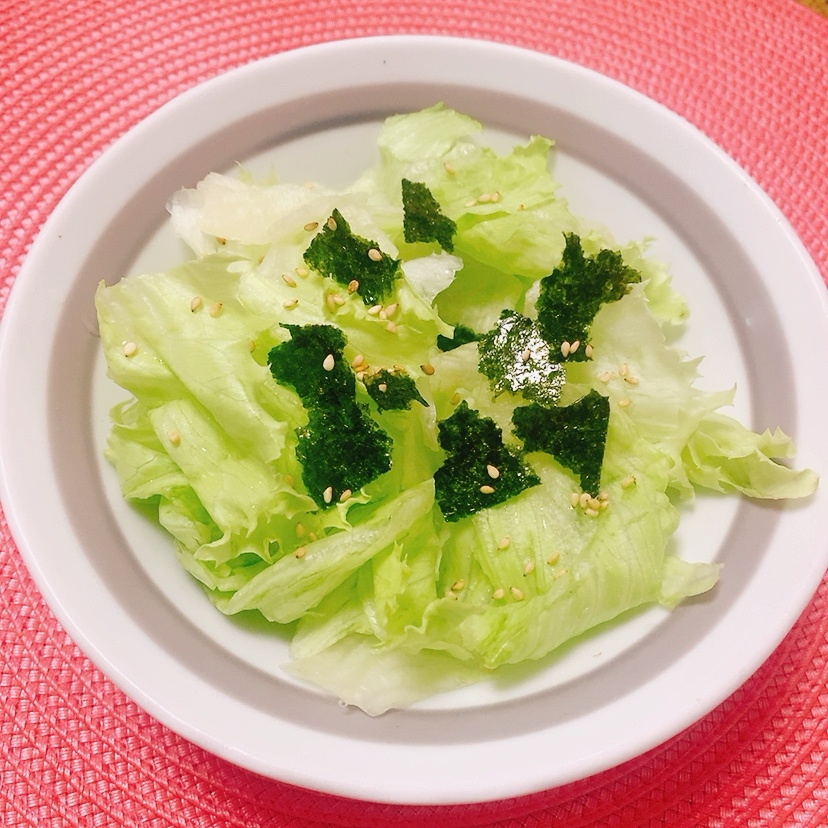 味付け海苔と胡麻♪レタスサラダ✧˖°