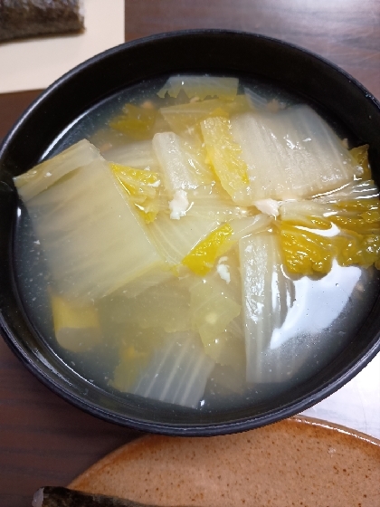 ジャガイモと白菜と玉ねぎの味噌汁