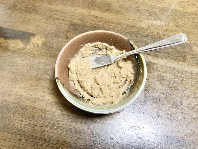 簡単レシピ　ごまクリーム　ごまクリームトースト