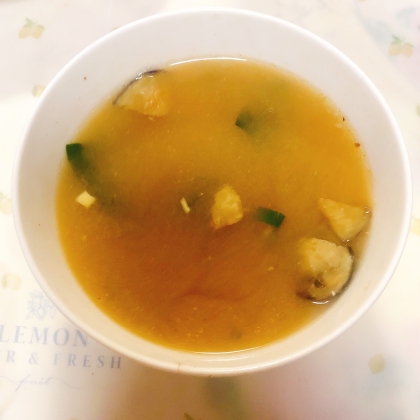 わらびの味噌汁（鰹だし）