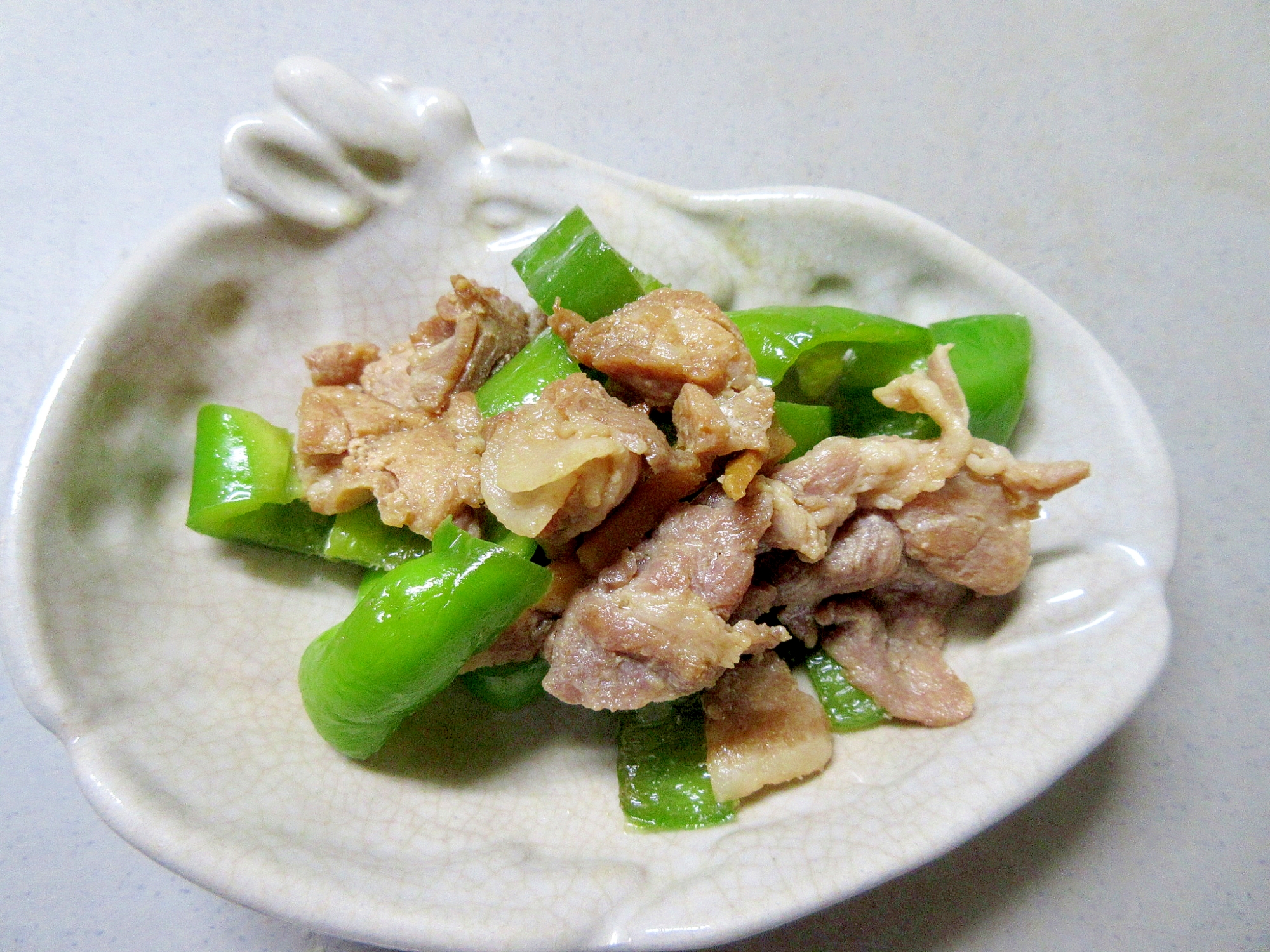 弁当のおかず♪甘辛豚肉とピーマン炒め