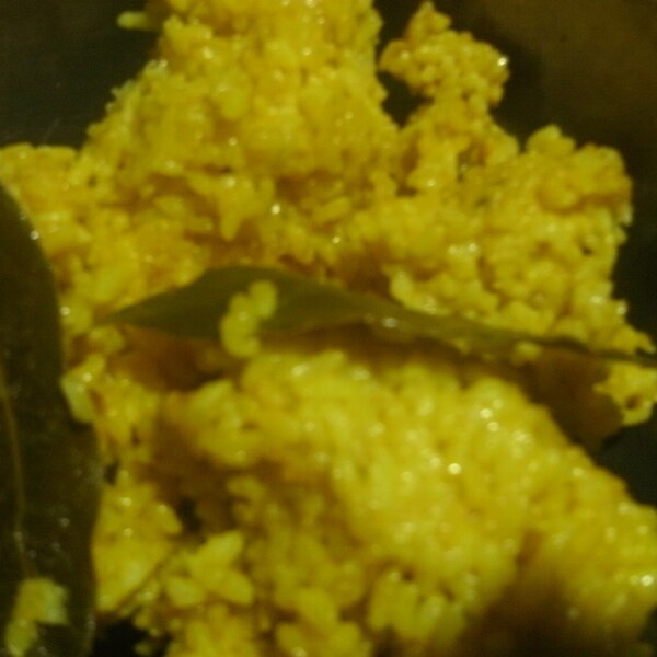 ローリエとターメリックのごはん レシピ 作り方 By 和土 楽天レシピ ローリエとターメリックのごはん レシピ 作り方 By 和土 楽天レシピ